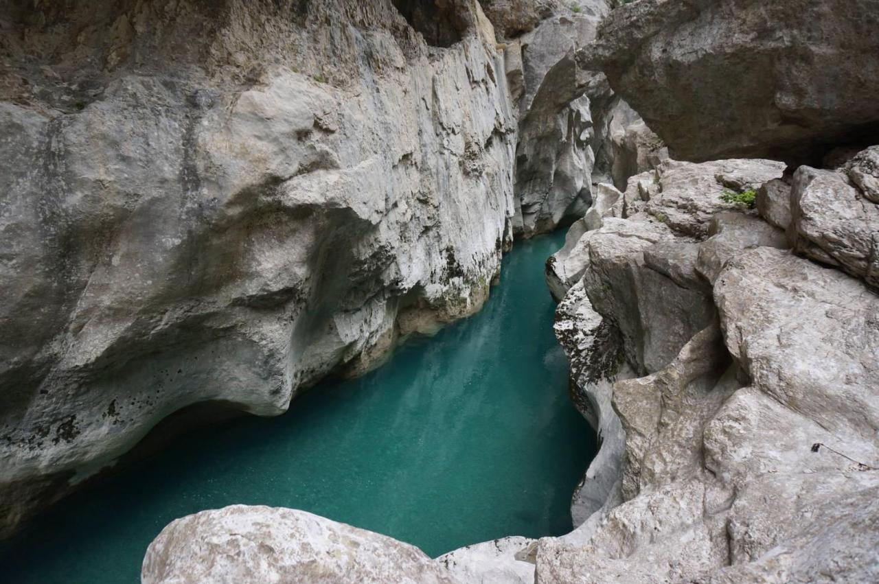 Le Romarin-Topdestination-Aups Dış mekan fotoğraf
